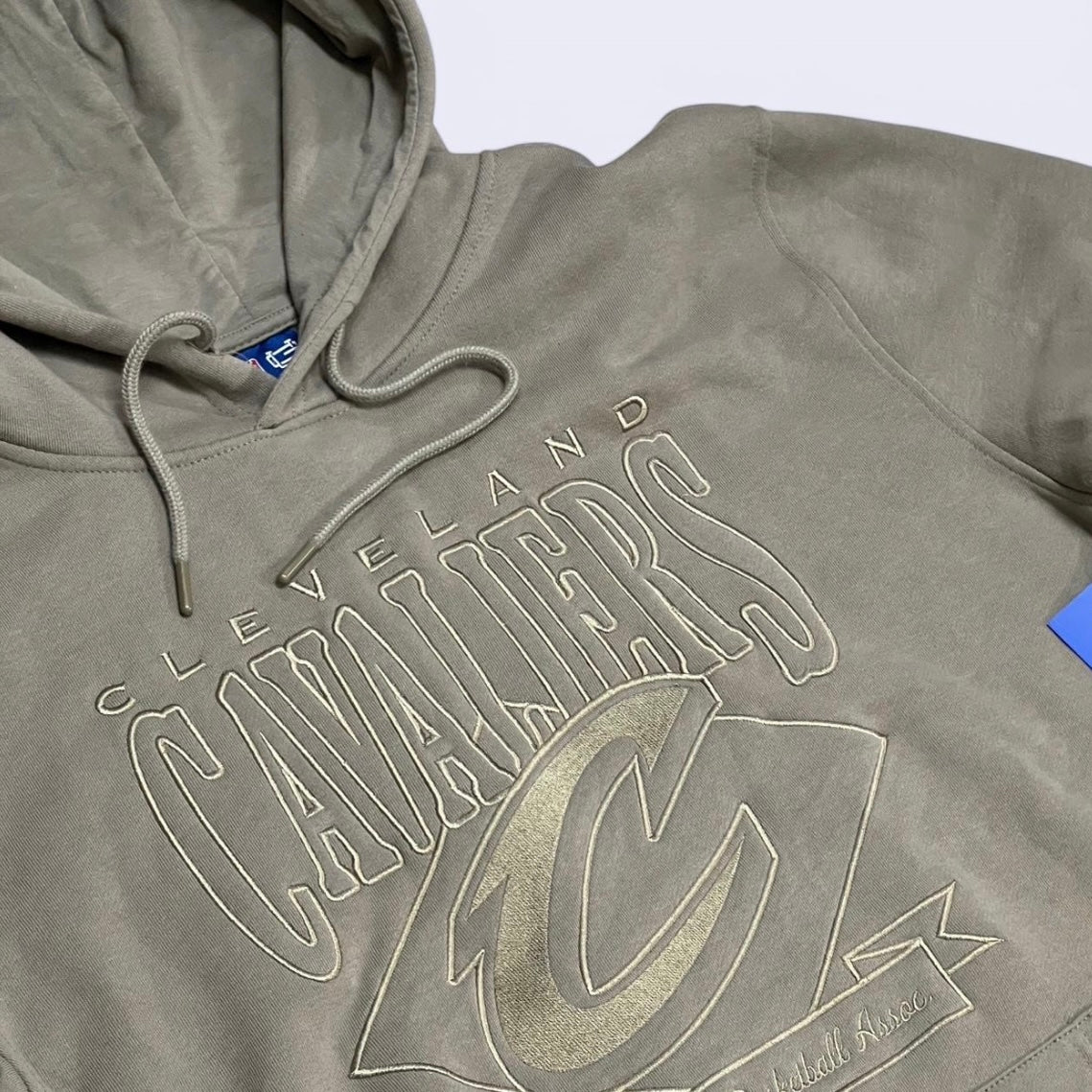 New Cleveland Cavs green embroidered hoodie sz: M & L