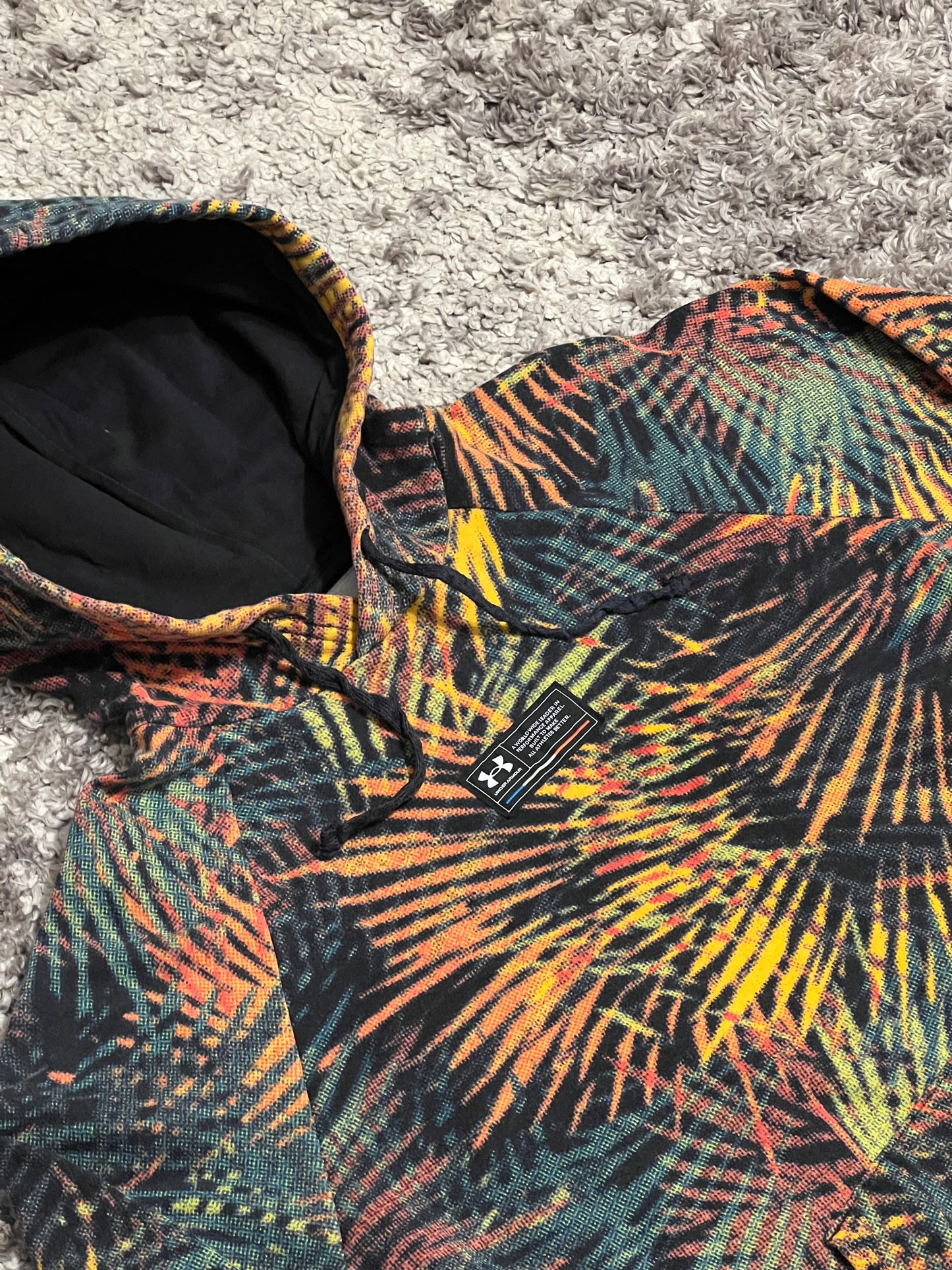 Under Armor Multi-Colored Hoodie Sz: L