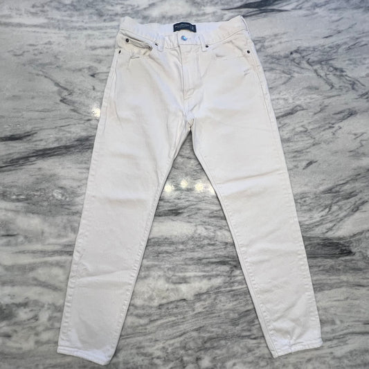 A&F 90's Slim White Jeans