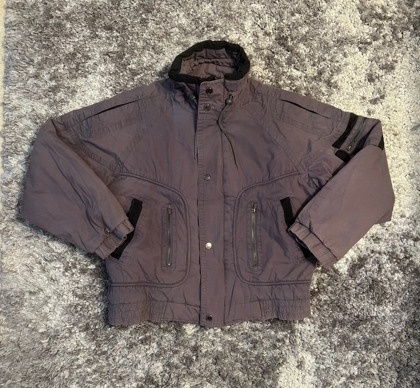 Weekend Vintage Jacket Size: M