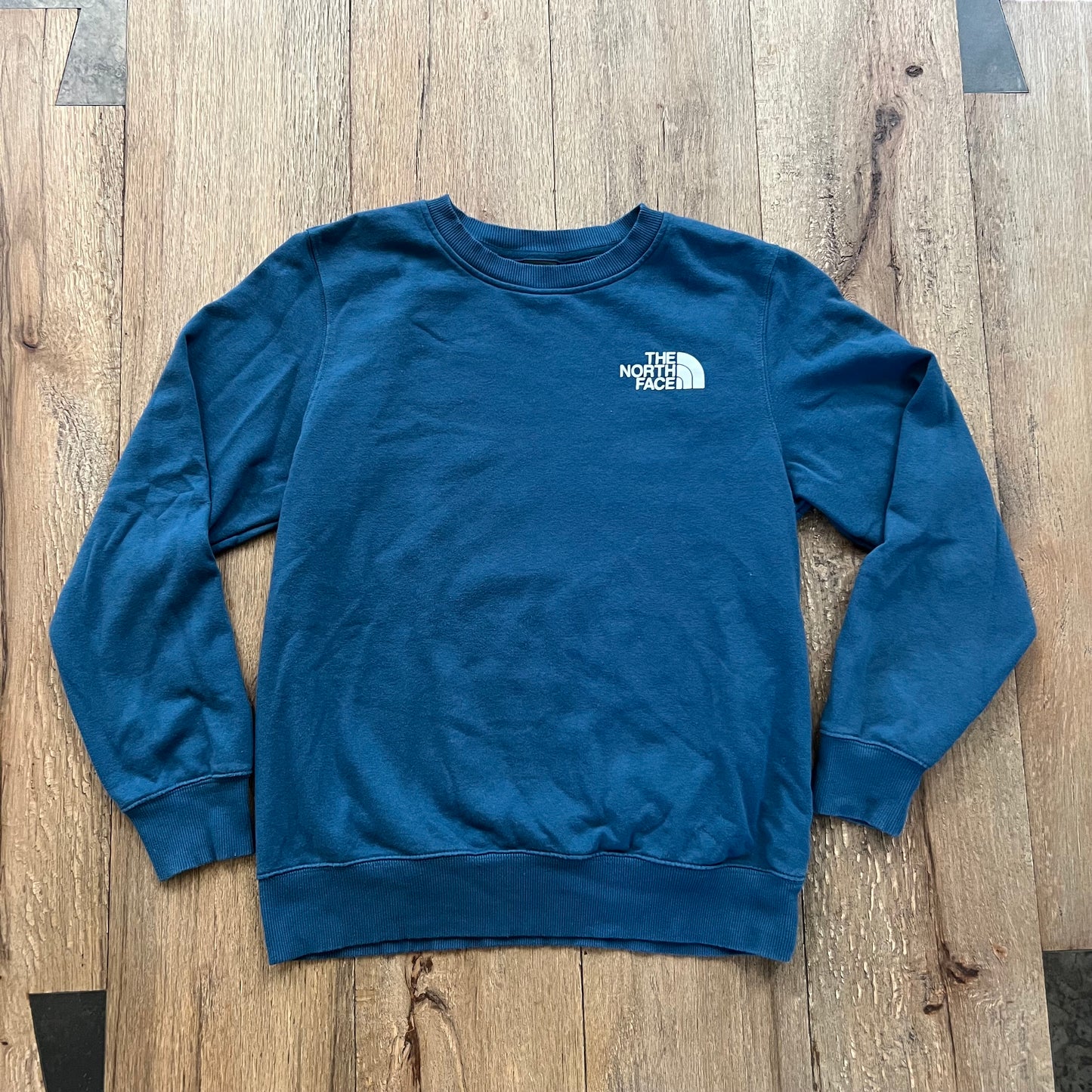 North Face Blue Pullover Crewneck Sz: M