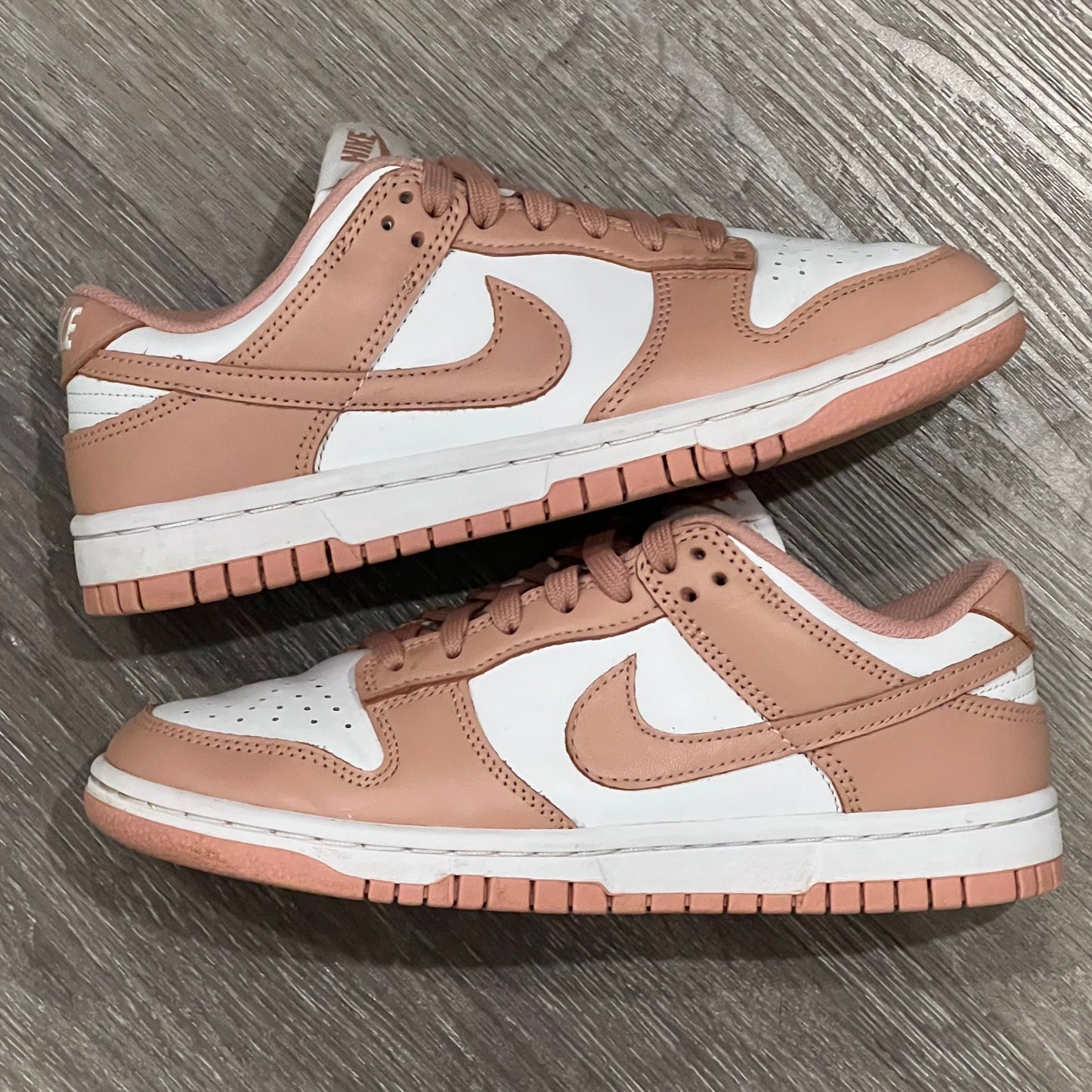 Nike Dunk Low 'Whisper Rose' Sz: 6W