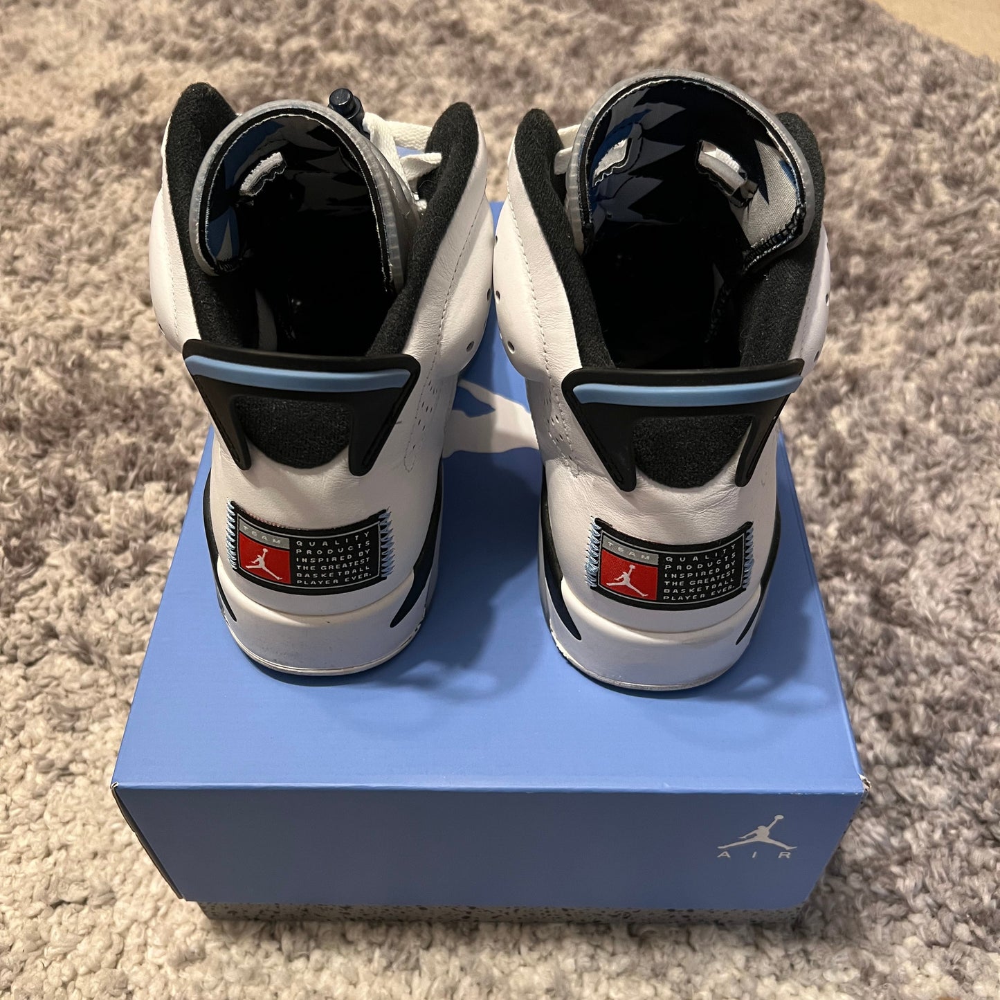 Jordan 6 Retro UNC White Sz: 9