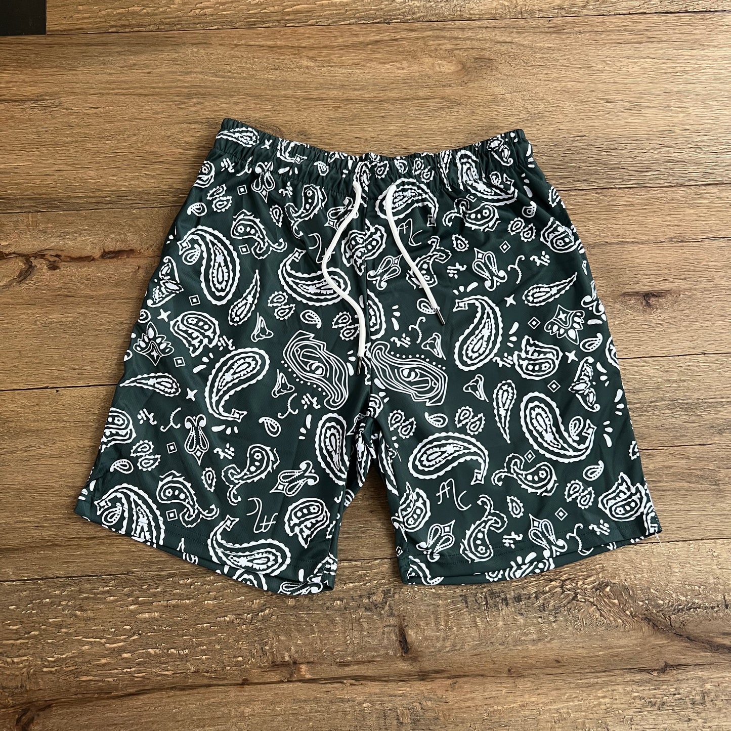 Dark Green Bandanna Shorts Sz: XL
